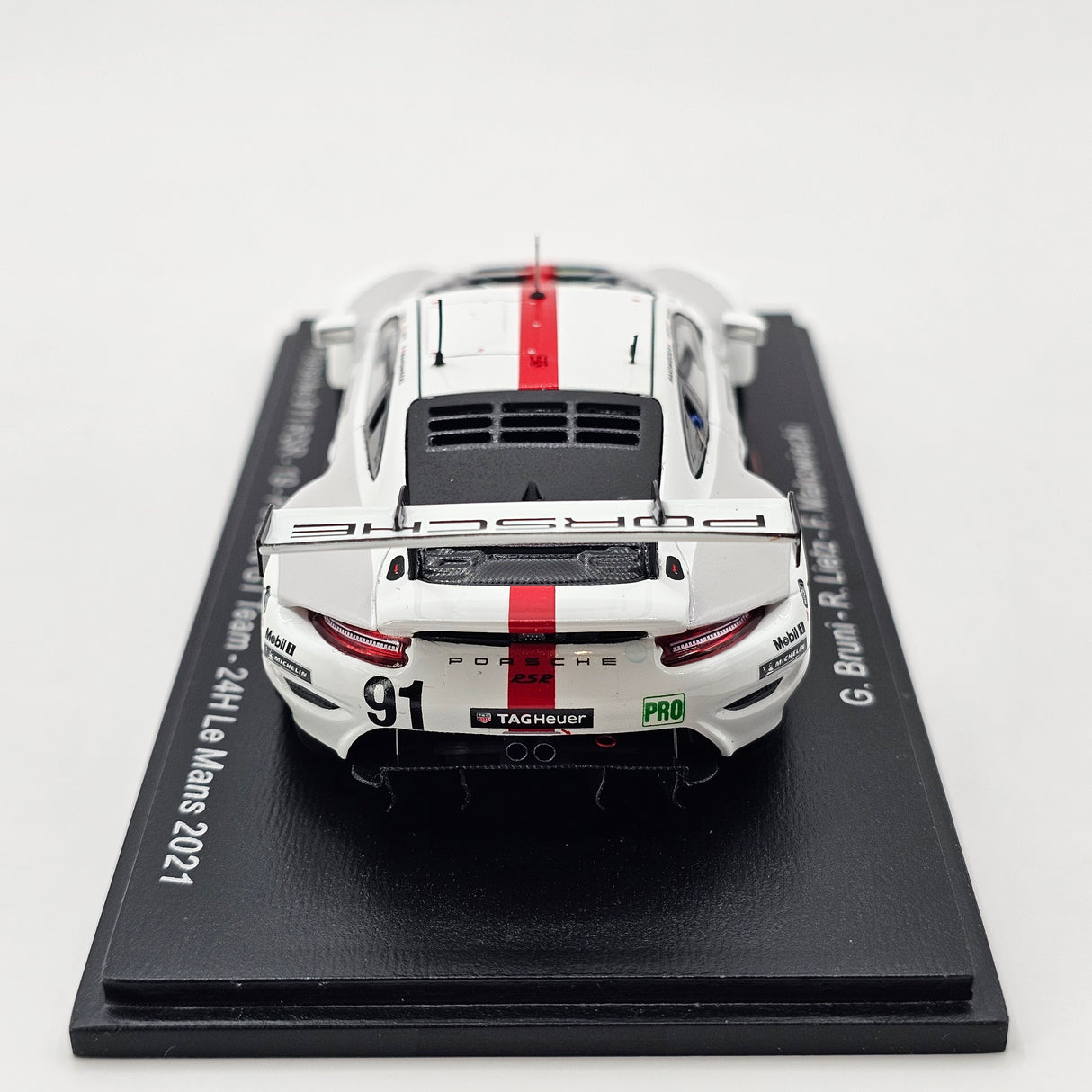 Spark Porsche 911 RSR-19 #91 Porsche GT Team 24Hrs Le Mans 2021 1/43 Scale S8263