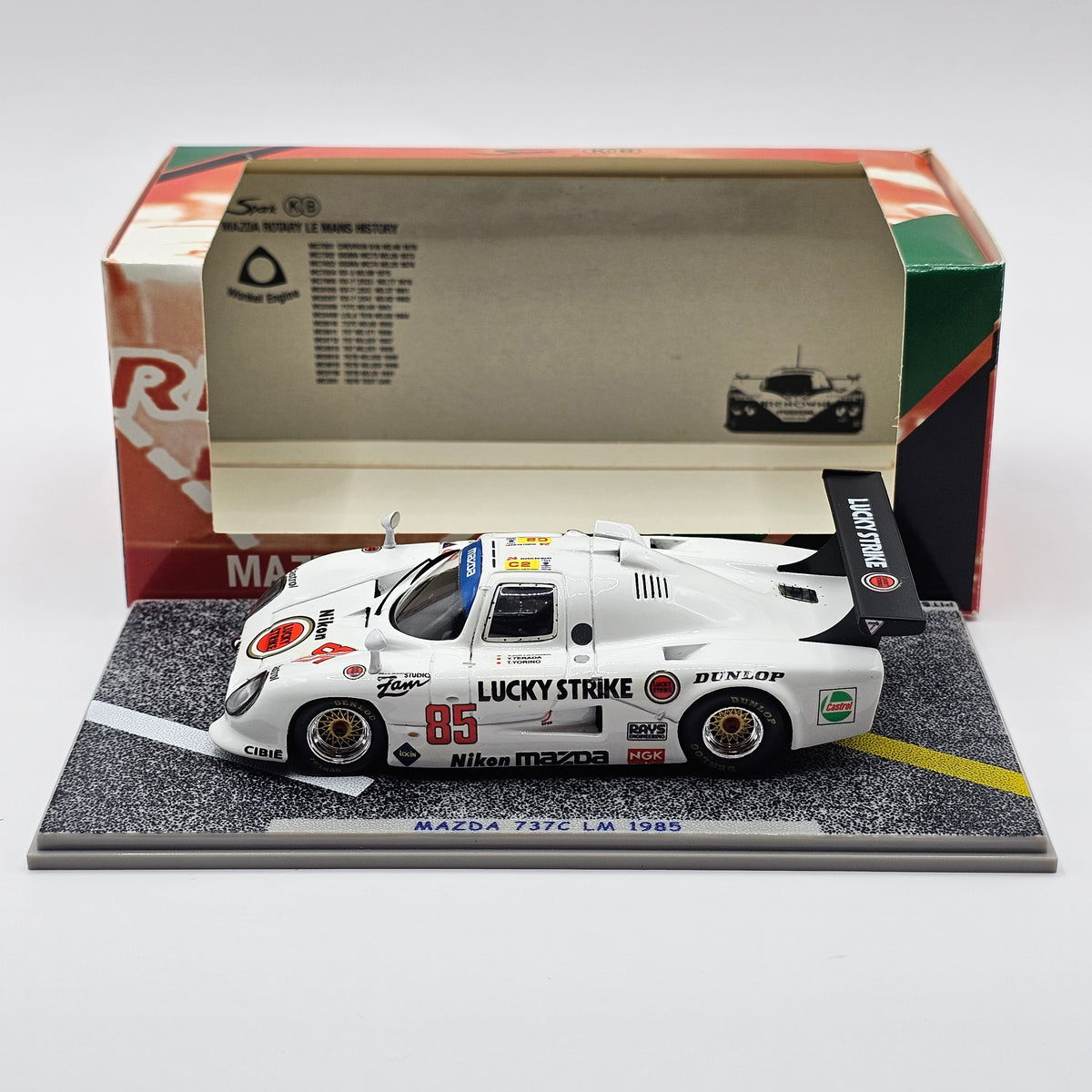 Miniature Bizarre Mazda 737C N°85 - 24H Du Mans 1985 - 1/43 - BZ138