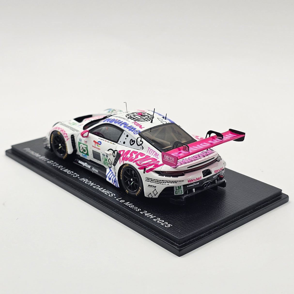 Spark Porsche 911 GT3 R LMGT3 #85 Iron Dames 24 Hours of Le Mans 2025 1/43 Scale S9302