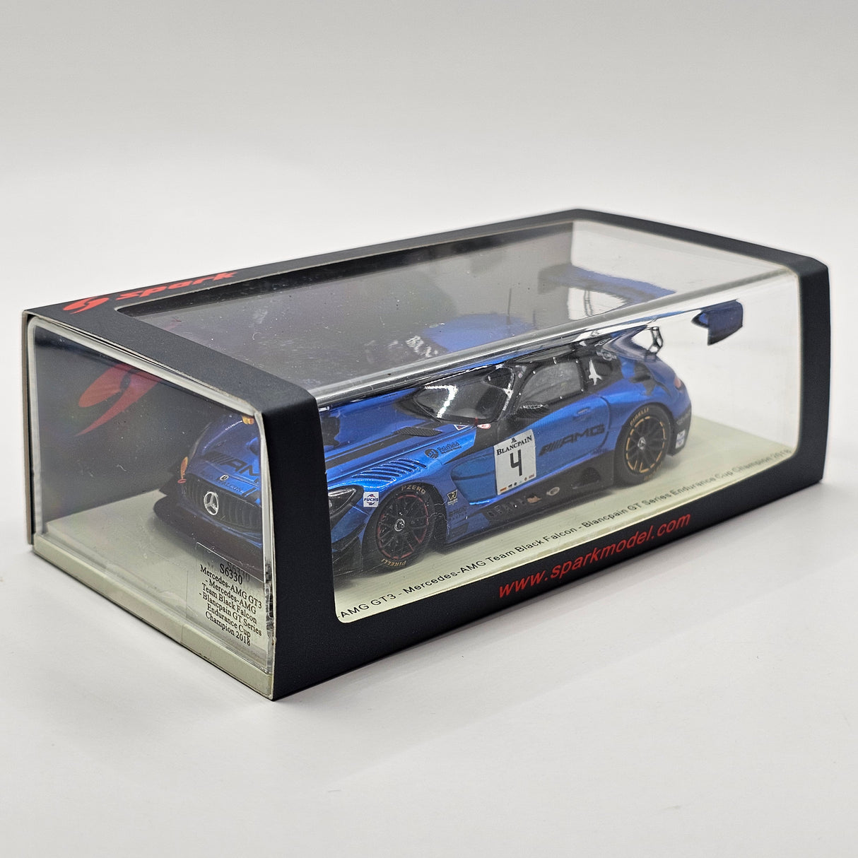 Spark Mercedes-AMG GT3 #4 Team Black Falcon Blancpain GT Cup Champion 2018 1/43 Scale