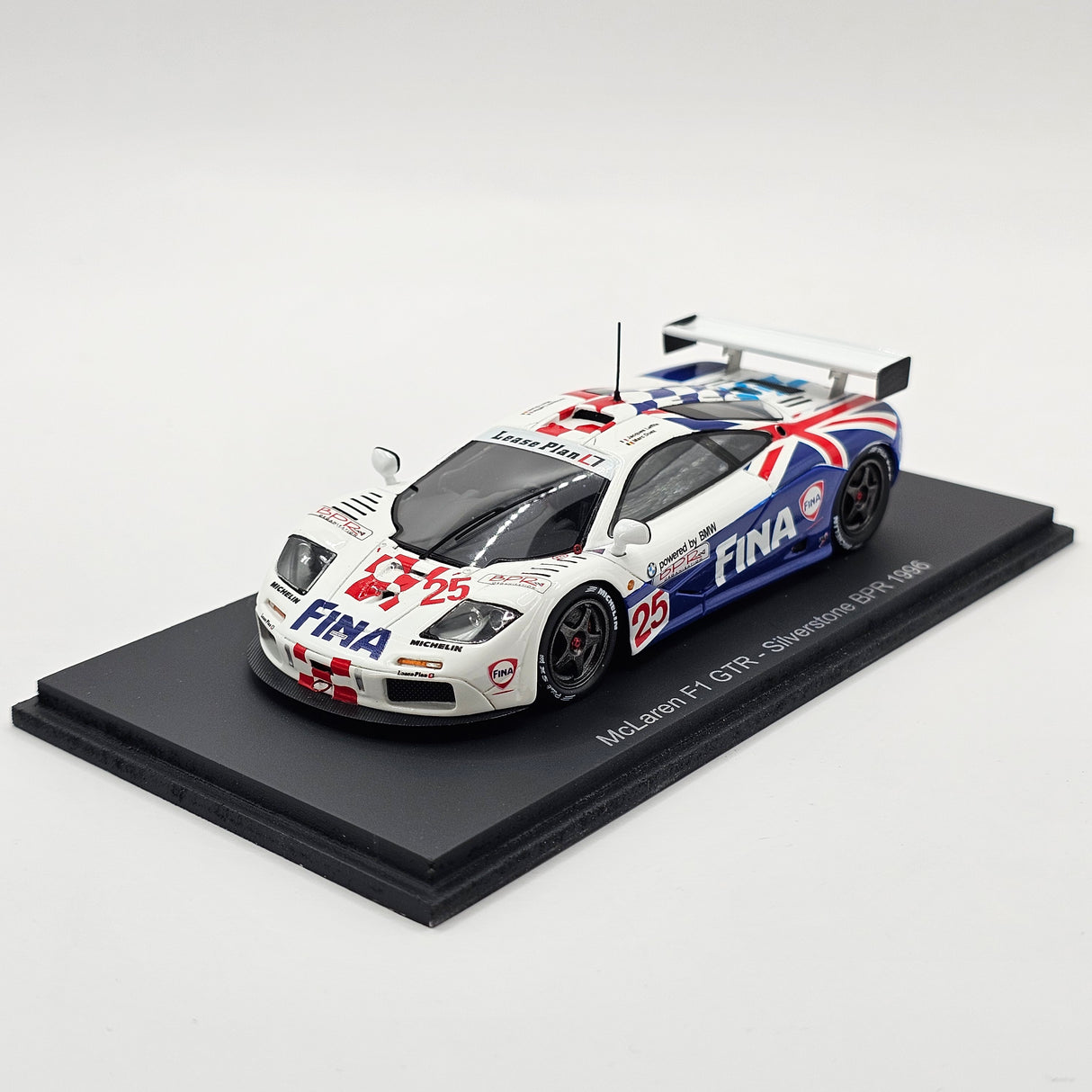 Spark McLaren F1 GTR #25 BMW Motorsport BPR 4 Hours Silverstone 1996 1/43 Scale