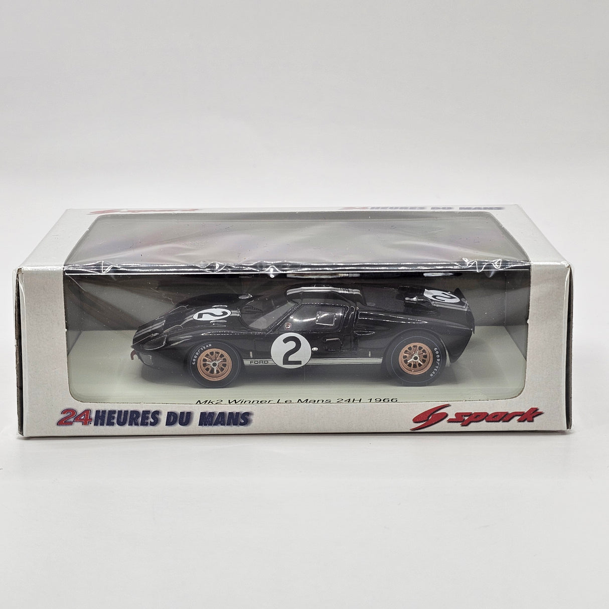Spark Ford GT40 MKII #2 Ford Motor Company Winner 24Hrs Le Mans 1966 1/43 Scale