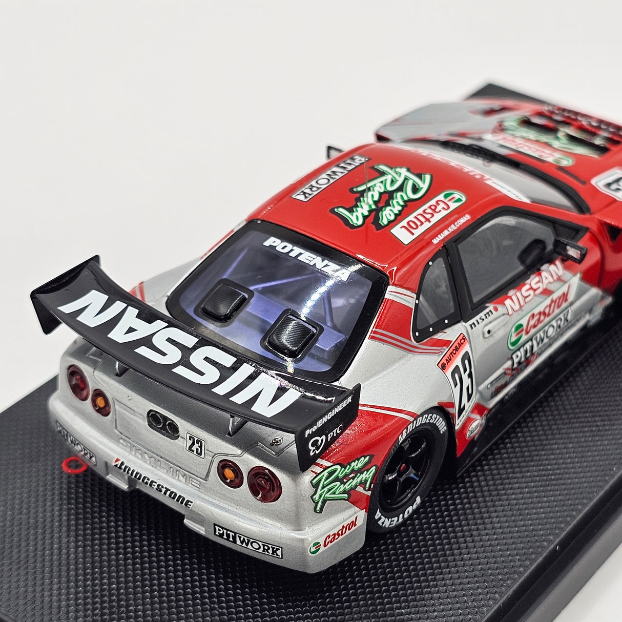 EBBRO P4 Nissan Skyline R34 GT-R #23 Castrol Pitwork JGTC GT500 2002 1/43 Scale