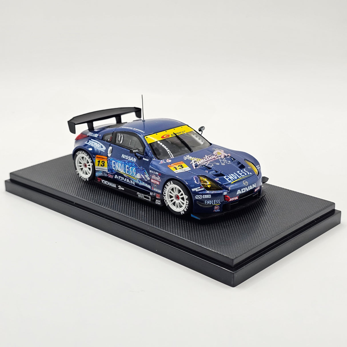 EBBRO Nissan Fairlady Z #13 Endless Sports Super GT GT300 2005 1/43 Scale