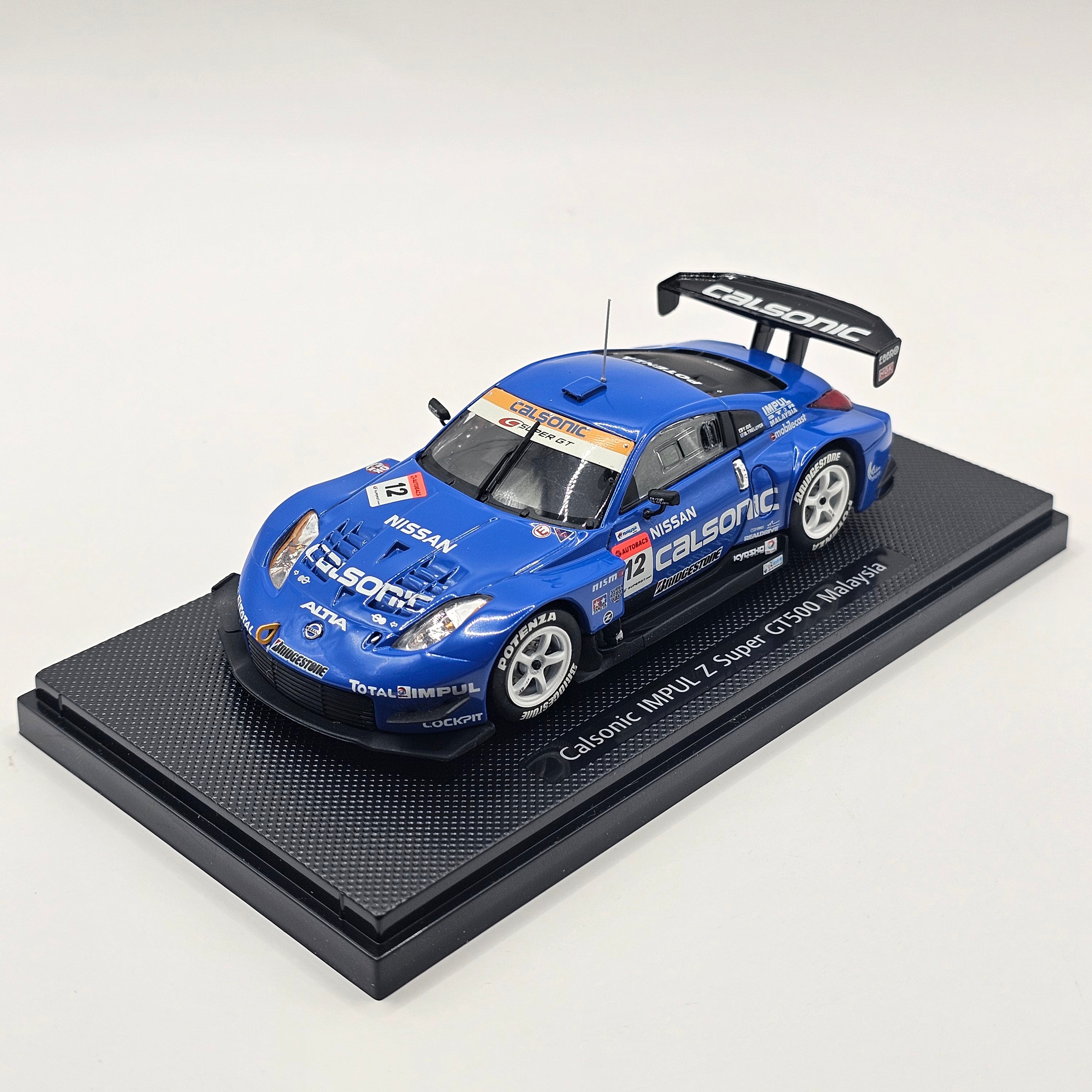 EBBRO Nissan Z #12 Calsonic Impul Super GT GT500 2005 Malaysia 1/43 Sc