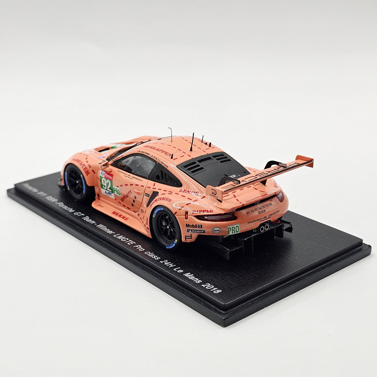 Spark Porsche 911 RSR #92 Porsche GT Team 24Hrs Le Mans 2018 1/43 Scale S7033