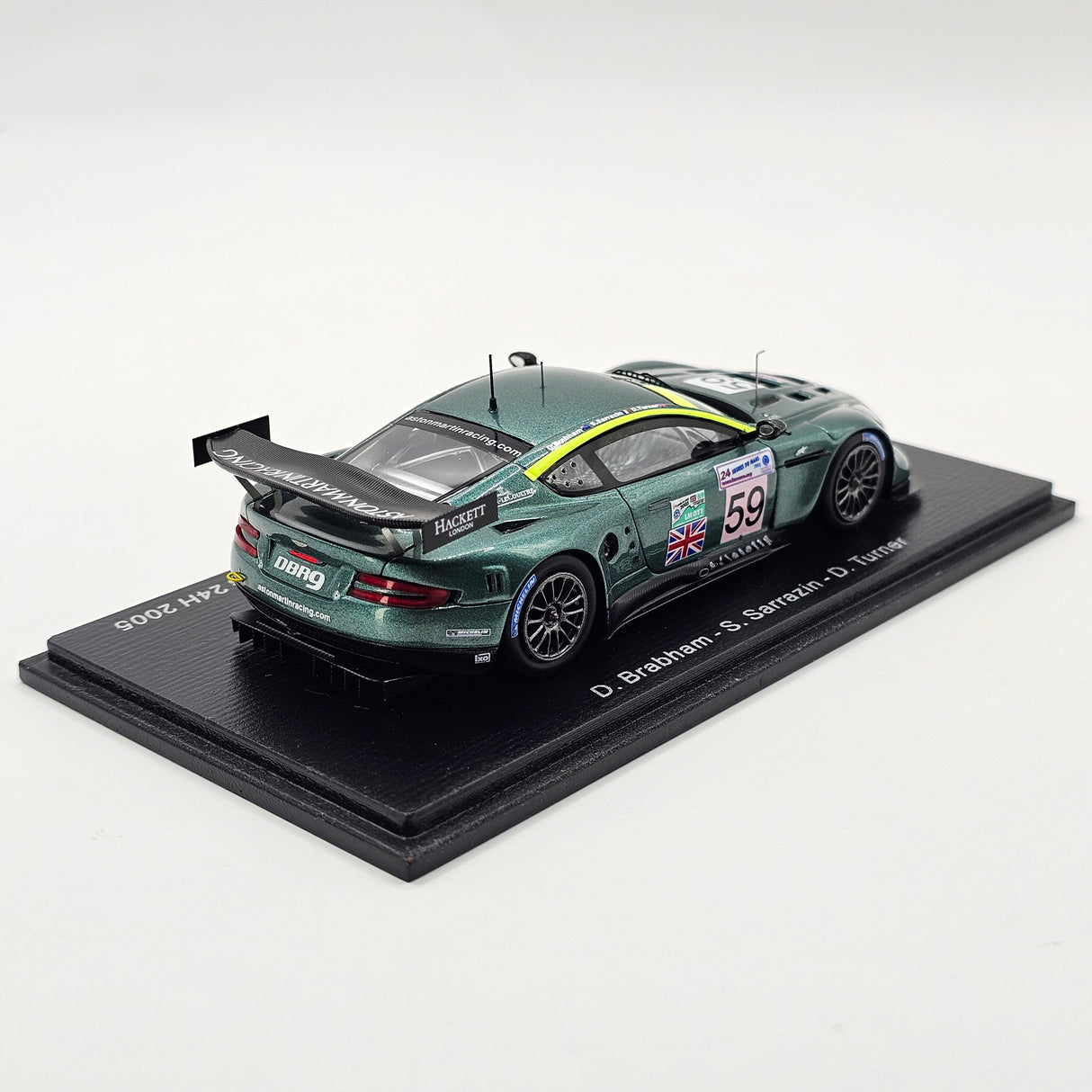 Spark Aston Martin DBR9 #59 Aston Martin Racing 24Hrs Le Mans 2005 1/43 Scale