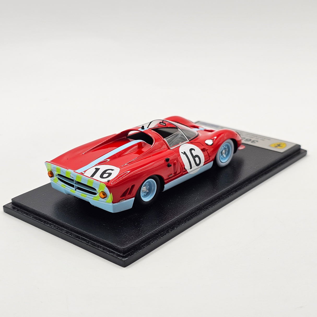 Looksmart Ferrari 365 P2 #16 Maranello Concessionaires 24Hrs Le Mans 1966 1/43 Scale