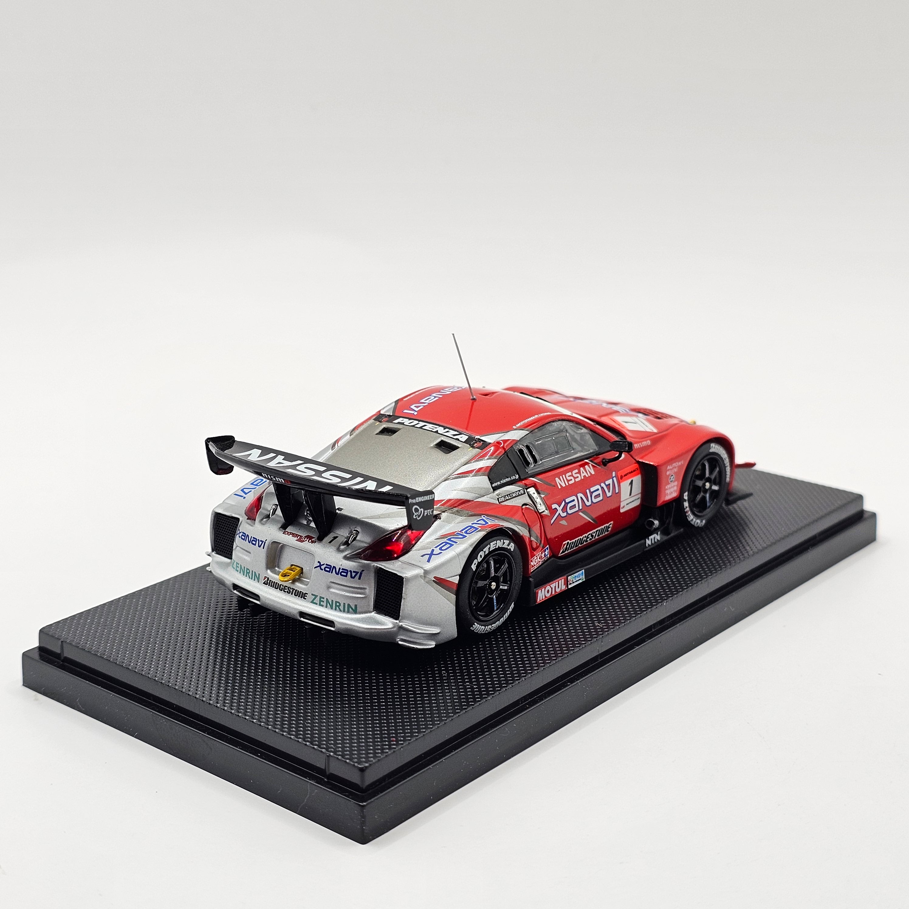 1/43　EBBRO XANAVI NISMO Z 3台/cararama　1台 Amazon | EBBRO 1/43 XANAVI NISMO Z SUPER GT500 2005年 #1