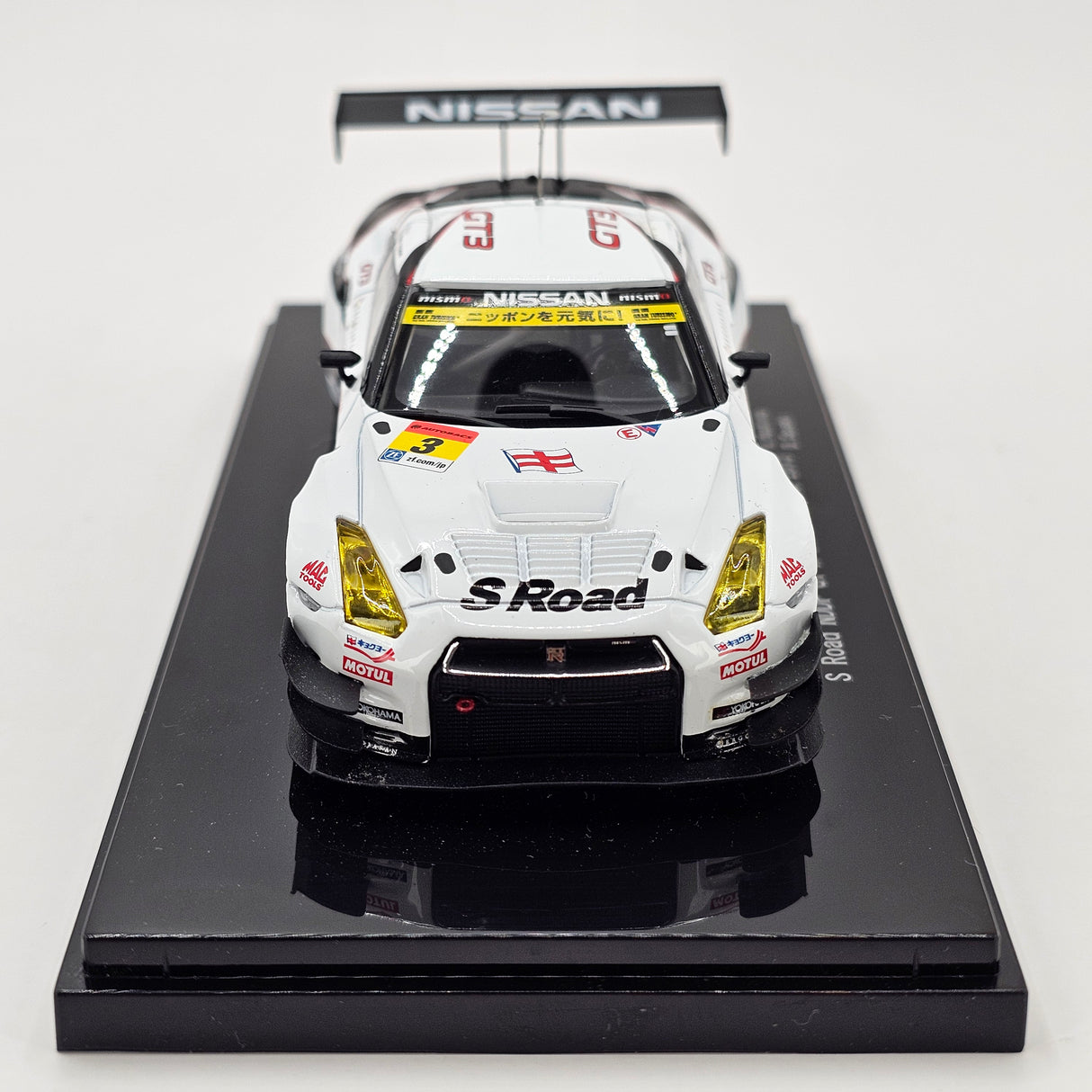 EBBRO Nissan GT-R GT3 GT300 #3 S-Road NDDP Racing Super GT 2013 1/43 Scale