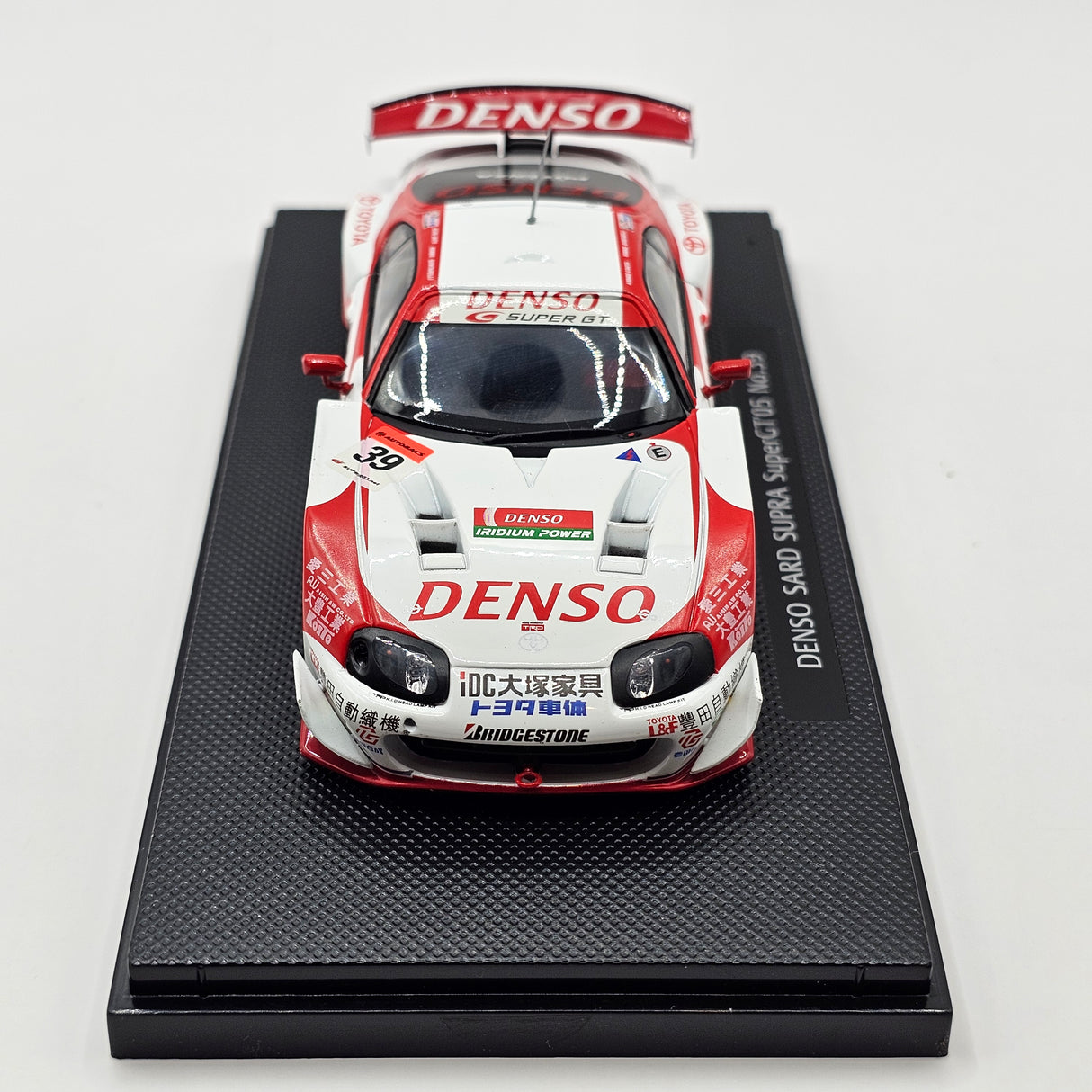 EBBRO Toyota Supra #39 Denso Team SARD Super GT GT500 2005 1/43 Scale