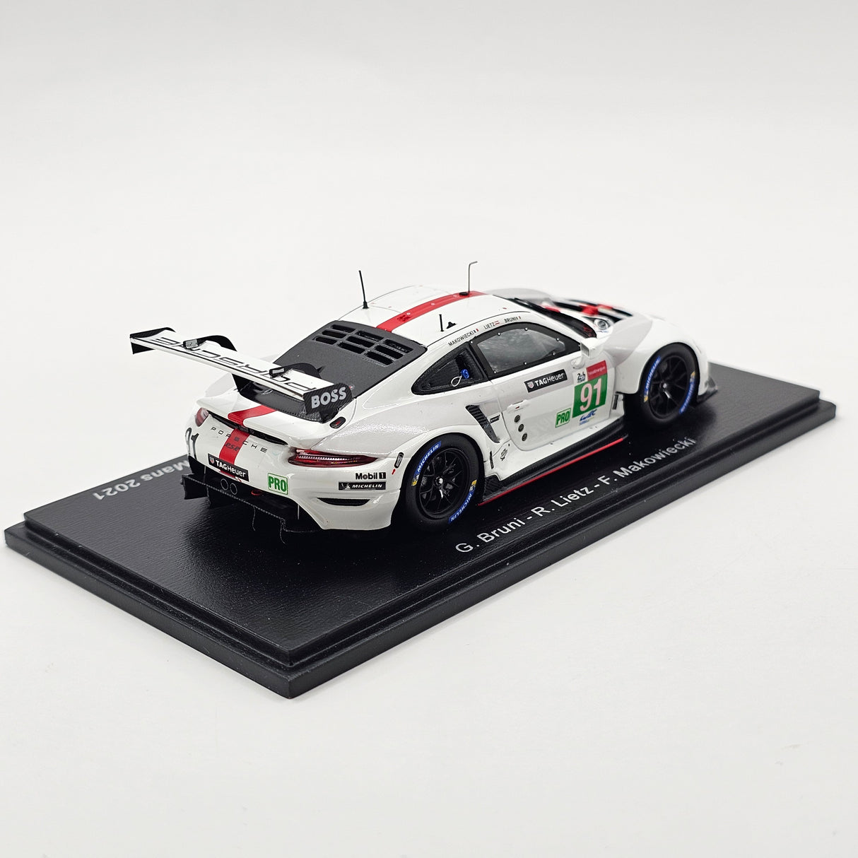 Spark Porsche 911 RSR-19 #91 Porsche GT Team 24Hrs Le Mans 2021 1/43 Scale S8263