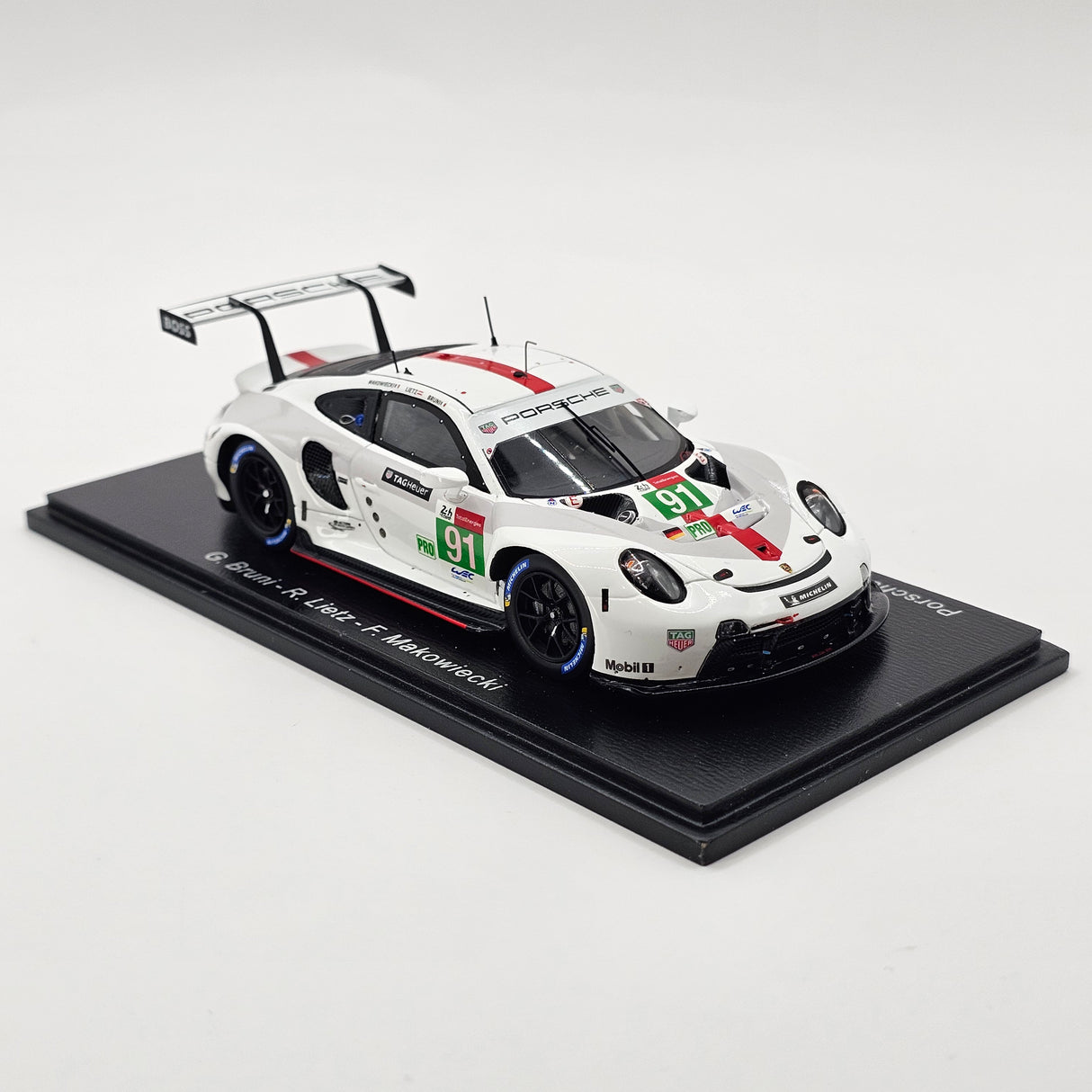 Spark Porsche 911 RSR-19 #91 Porsche GT Team 24Hrs Le Mans 2021 1/43 Scale S8263