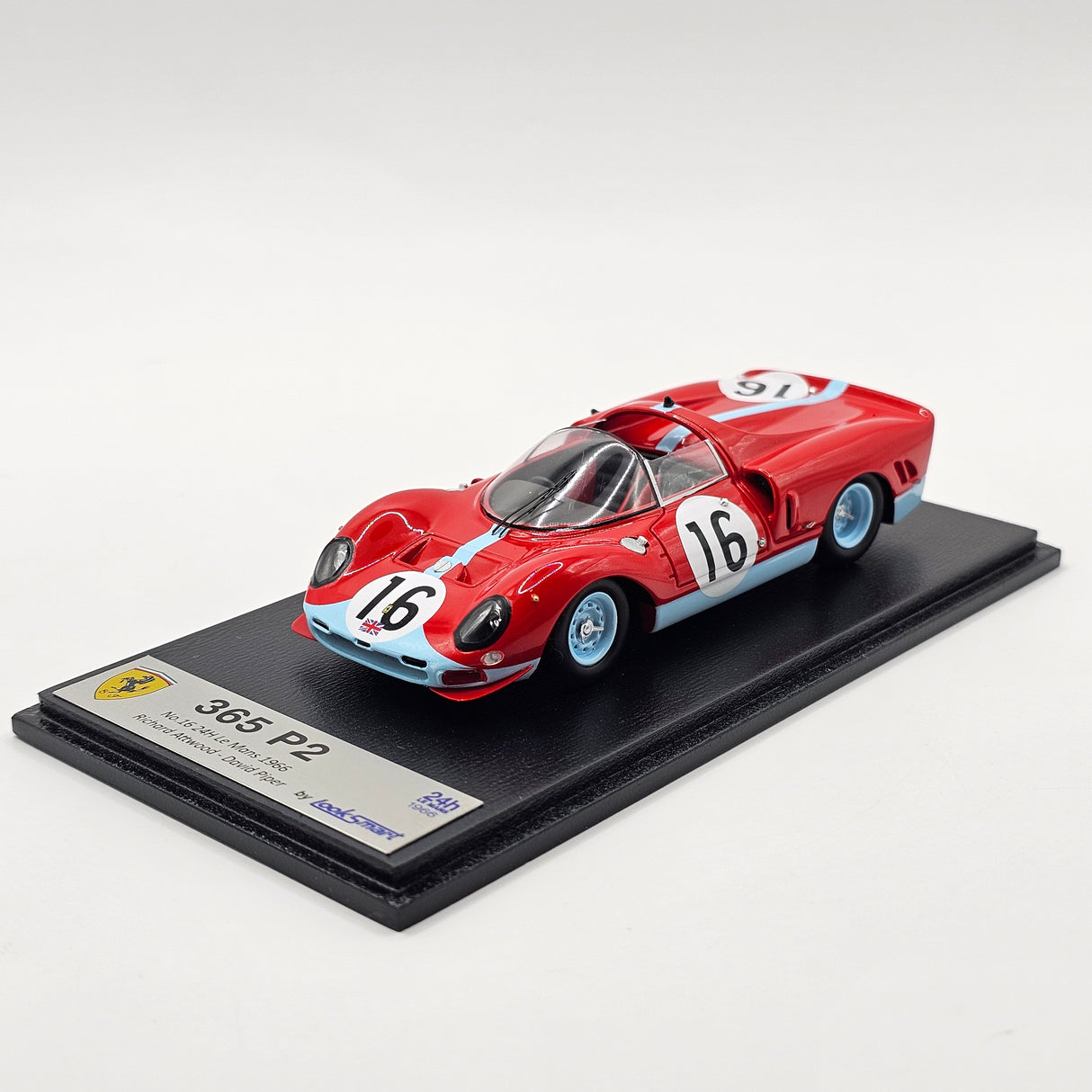 Looksmart Ferrari 365 P2 #16 Maranello Concessionaires 24Hrs Le Mans 1966 1/43 Scale
