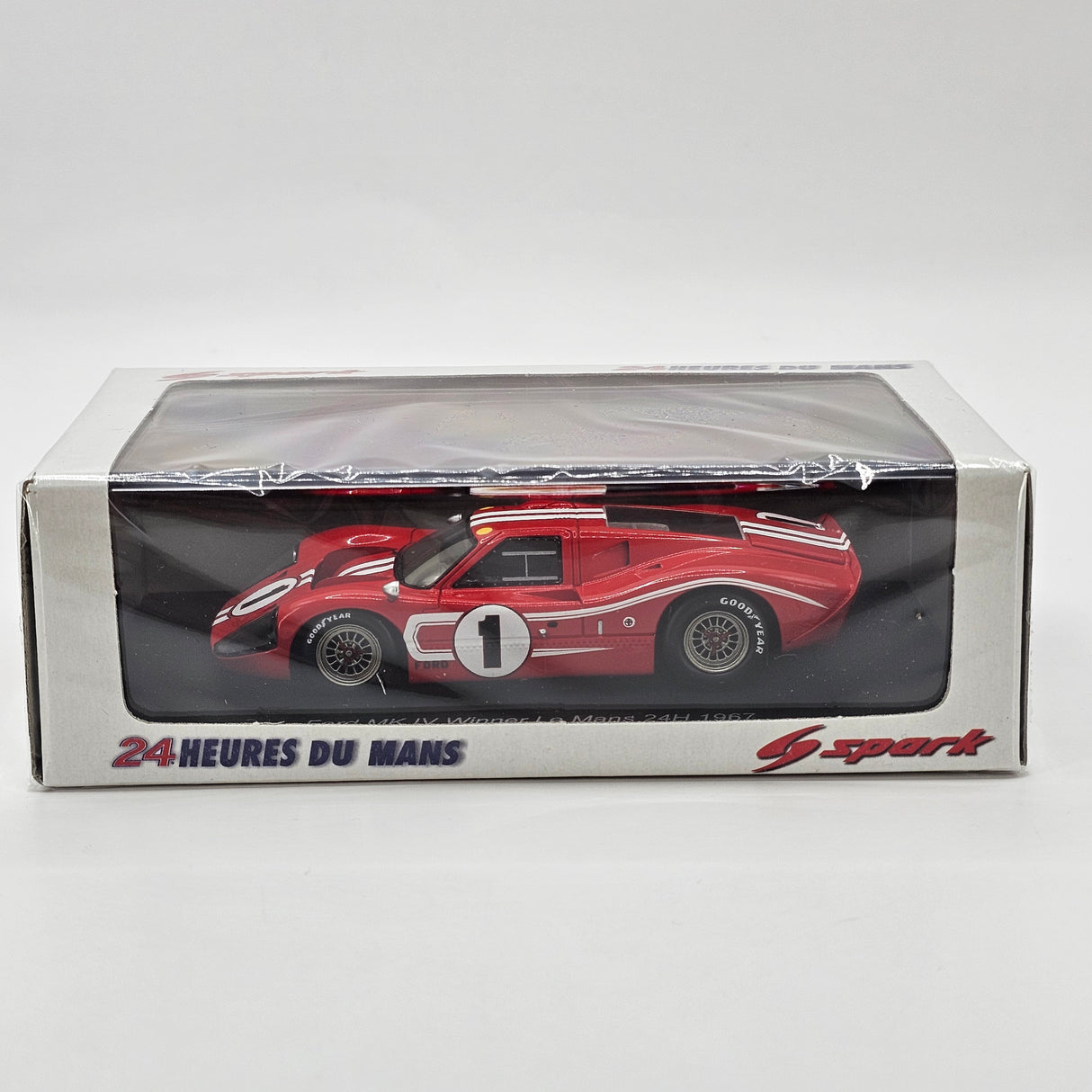 Spark Ford GT40 Mk.IV #1 Ford Motor Company Winner 24Hrs Le Mans 1967 1/43 Scale