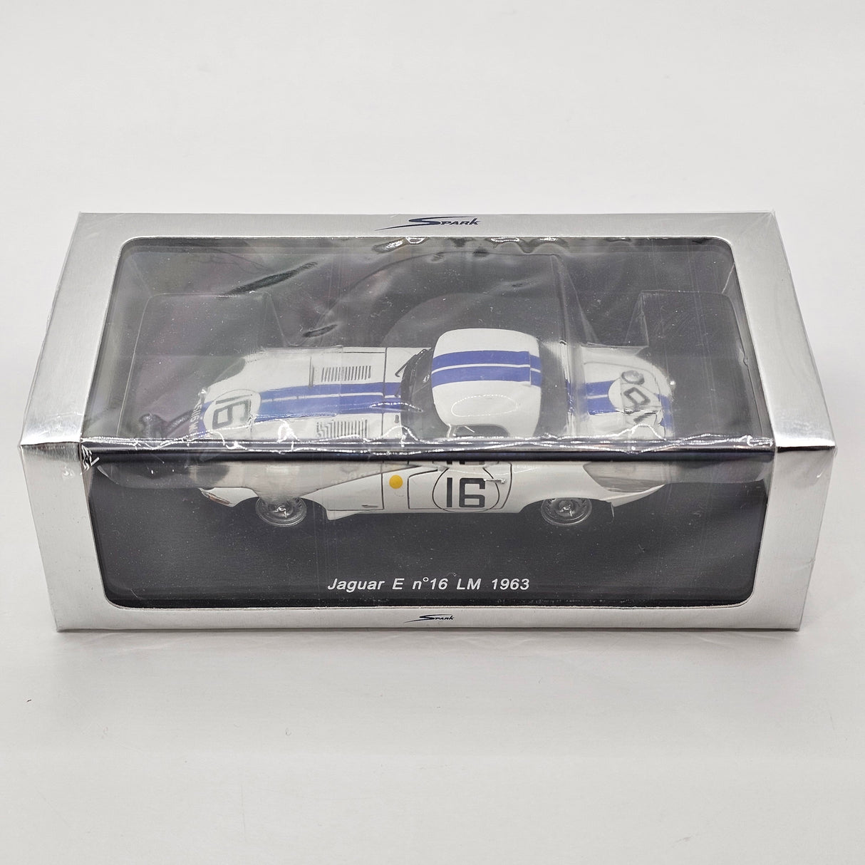 Spark Jaguar E-Type Lightweight #16 Briggs Cunningham 24Hrs Le Mans 1963 1/43 Scale