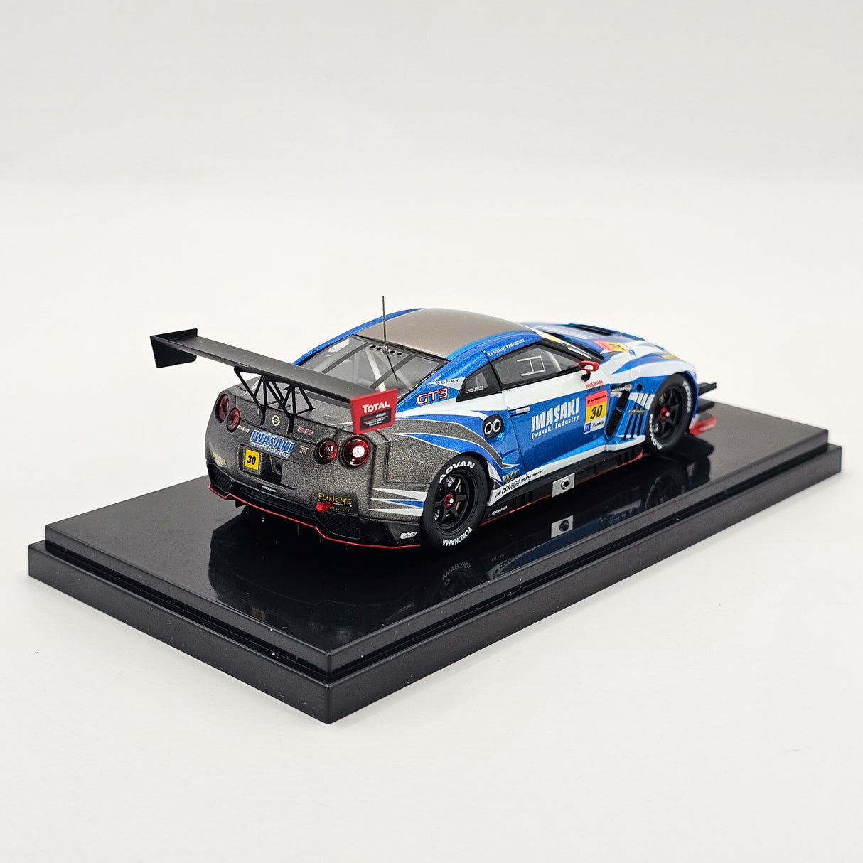 EBBRO Nissan GT-R GT3 GT300 #30 Team apr Super GT 2014 1/43 Scale