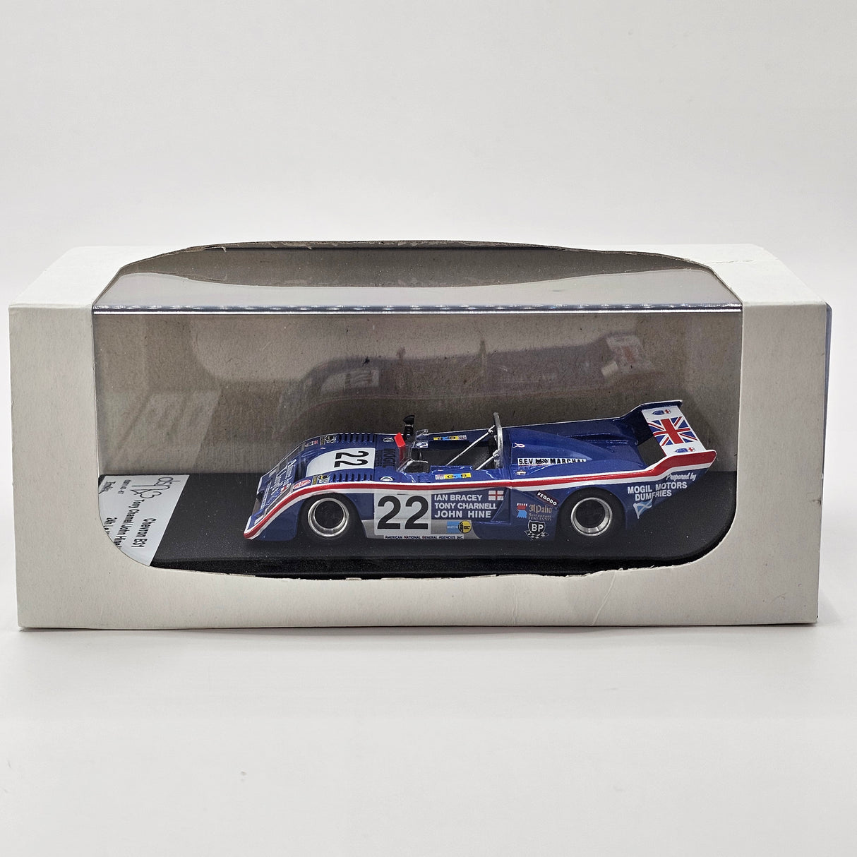 Trofeu DSN Chevron B31 #22 Team Lloyd's 24Hrs Le Mans 1977 1/43 Scale