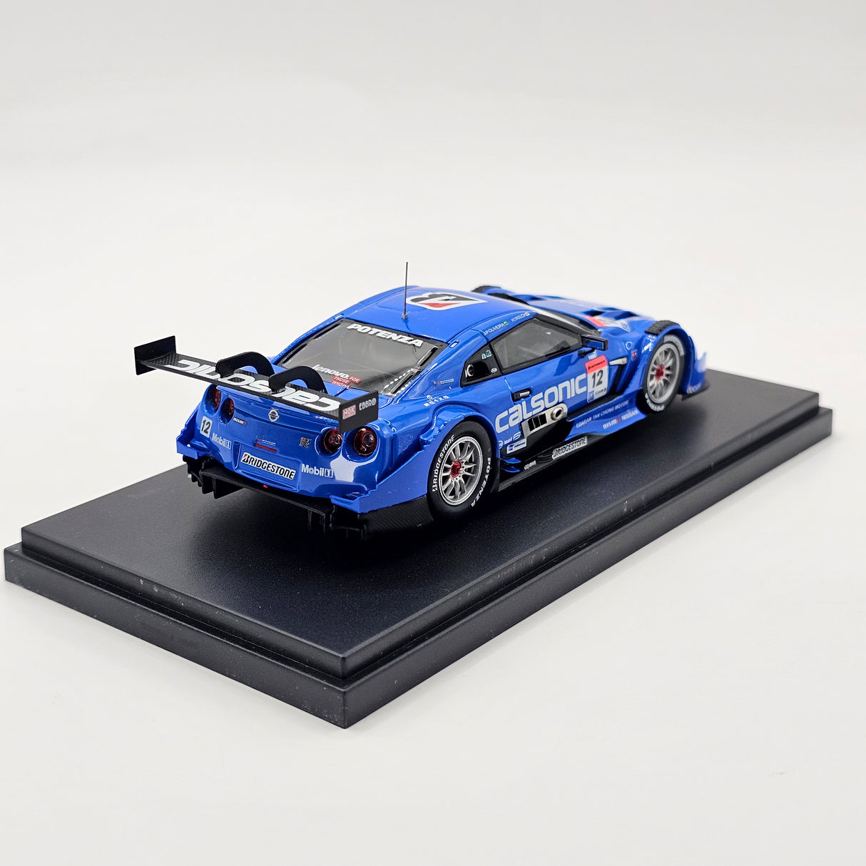 EBBRO Nissan GT-R GT500 #12 Calsonic Team Impul Super GT 2014 (L.Downforce) 1/43 Scale