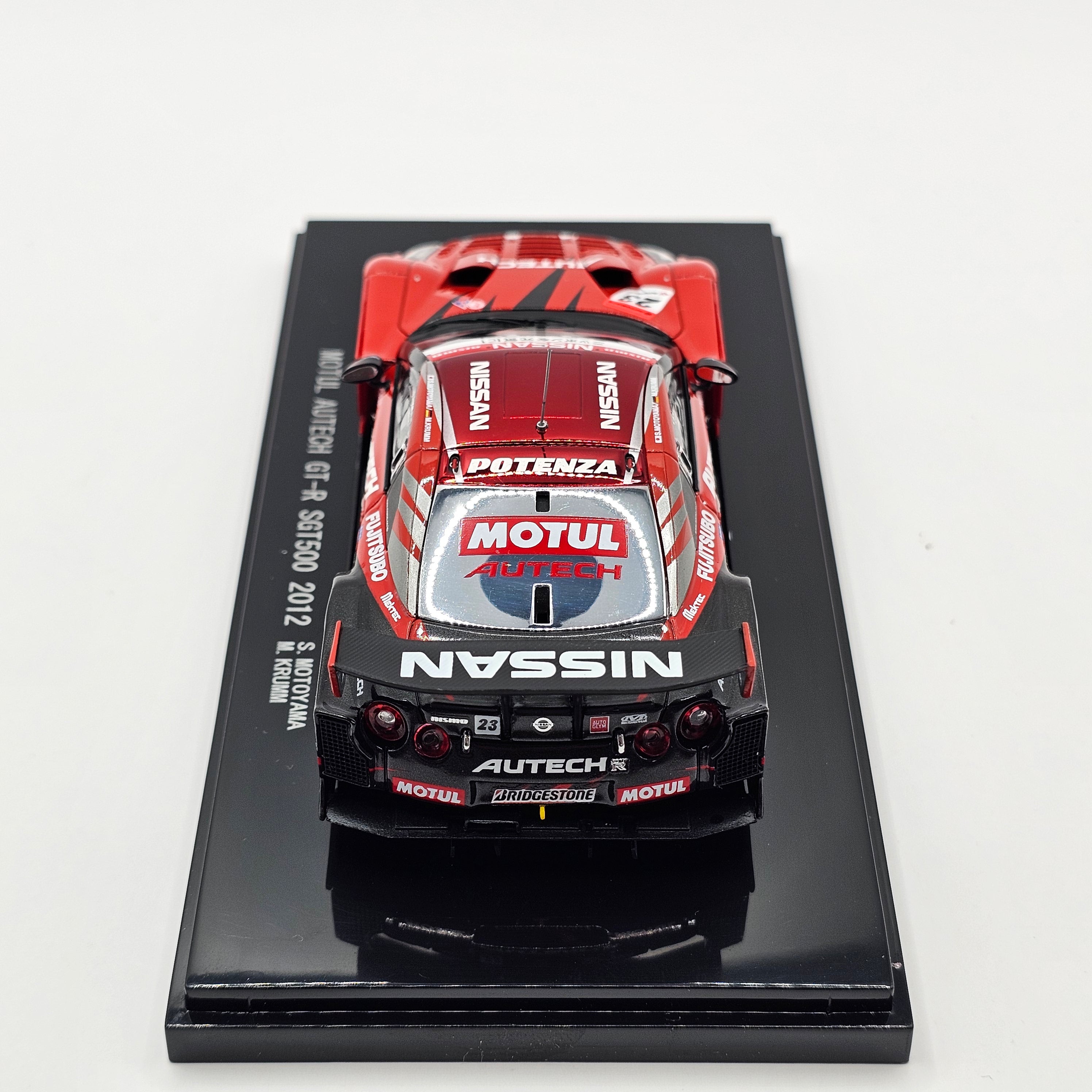 EBBRO Nissan GT-R #23 Motul Autech NISMO Super GT GT500 2012 1/43 Scal
