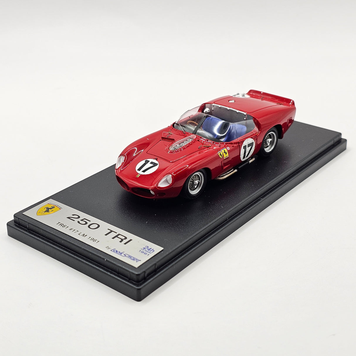 Looksmart Ferrari 250 TRI/61 #17 North American Racing Team 24Hrs Le Mans 1961 1/43 Scale